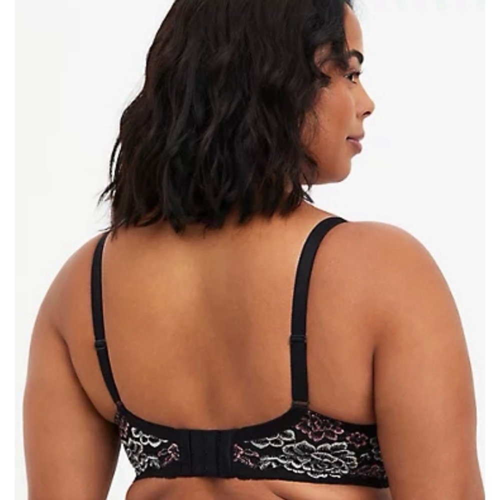 Torrid Floral Lace Underwire Bra - Black and Pink NWT SZ 40DDD - Picture 4 of 11